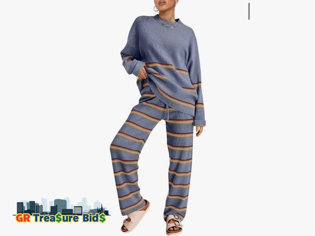Lot 111-90394 - LILLUSORY 2 Piece Sets for Women 2025 Two Piece Lounge Sets Fall Fashion Oversized Striped Knit Swea...