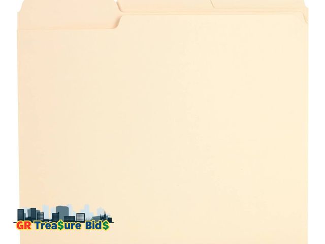 Lot 111-19393 - Pendaflex Reinforced Tab File Folders, Letter Size, Manila, 1/3-Cut, 100 Per Box (R752 1/3)