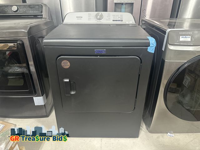 Lot 111-30706 - New Maytag MED6500MBK0 Dryer 7.0 cu. ft. Vented Pet Pro Electric Dryer in Volcano Black