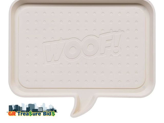 Lot 111-47568 - IRIS USA Waterproof Dog Food Mat, Sturdy Plastic, 20"x13" Inner Tray Area, Extra High Lip for Spill-...