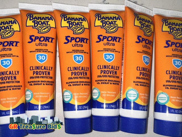 Lot 111-34125 - New Banana Boat Sport Performance Sunscreen Lotion 30 Spf 1 oz (Pack Of 5)