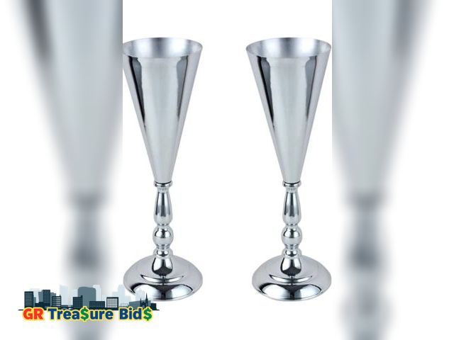 Lot 111-59041 - 1 New Pcs Tabletop Metal Wedding Flower Trumpets Vases Table Decorative Centerpieces Artificial Flow...