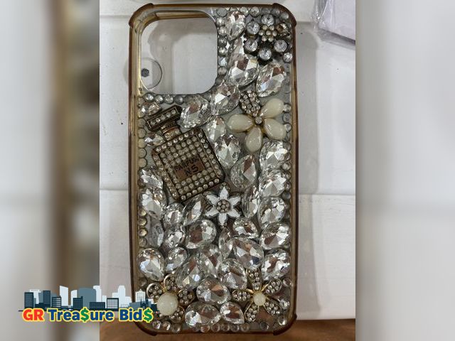 Lot 111-56082 - New Ymyhyuxi Cases for Samsung Galaxy S23 FE Case Bling Diamond 3D Luxury Sparkle Glitter Crystal Rh...