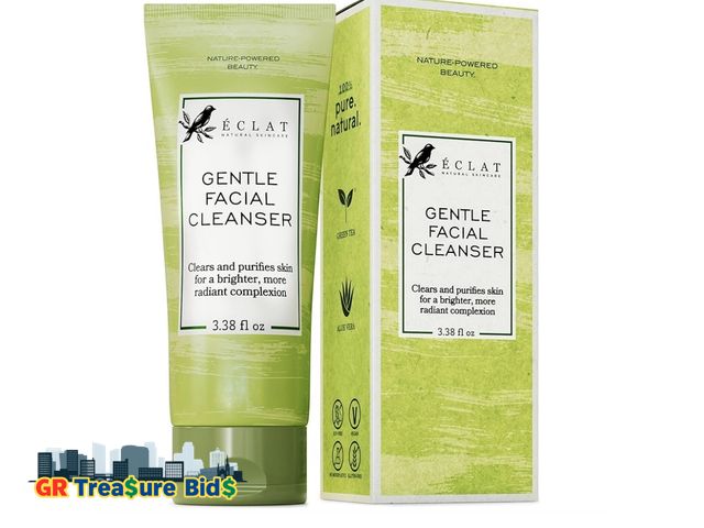 Lot 111-47057 - Gentle Facial Cleanser - Green Tea Face Wash + Aloe Vera, Vitamin C &amp; E, All Natural Face Wash f...