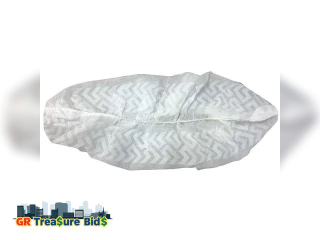 Lot 111-12076 - Condor Shoe Covers,Slip Resist,1Size,White, 50 pack 2RUZ2