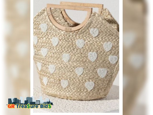 Lot 111-52270 - New Shiraleah Natural Woven Jute Tote Purse with Beaded White Hearts &amp; Wooden Handle