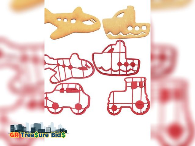 Lot 111-51277 - ancake and Egg Molds- Transportation- 4 Pack (Car, Boat, Plane, Tractor)- Reusable Silicone Pan Cake...