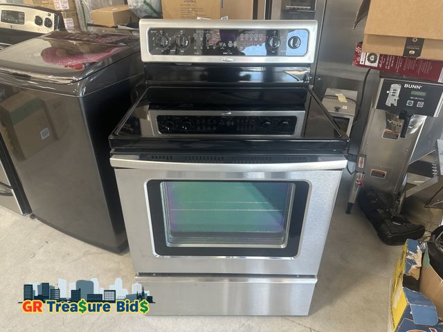 Lot 111-578625 - Whirlpool GFE471LVS30 Range " Freestanding Electric Range with 4 Radiant Burners, Keep Warm 5th Elem...