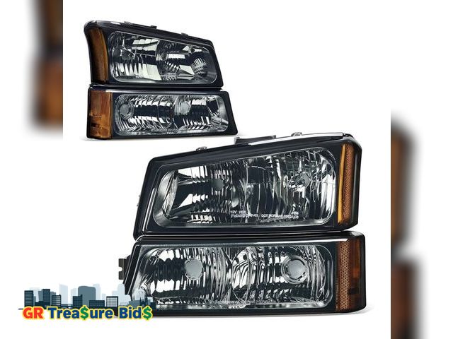 Lot 111-81930 - AUTOSAVER88 Headlight Assembly Compatible with 2003-2006 Chevy Avalanche/2003-2007 Chevrolet Silvera...