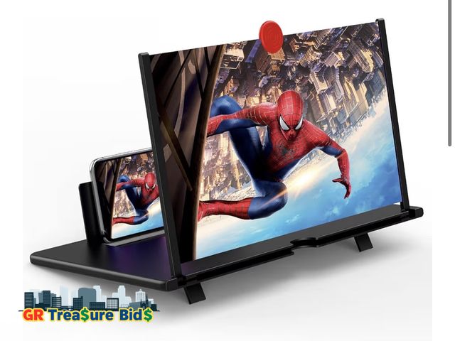 Lot 111-17695 - New 12" Screen Magnifier,3D HD Mobile Phone Magnifier Projector Screen Enlarger for Movies, Videos, ...