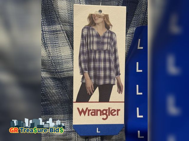 Lot 111-4405 - 1 New Wrangler Womens Plus Size Tops V Neck Plaid Shirts Summer long Sleeve Work Casual Blouses