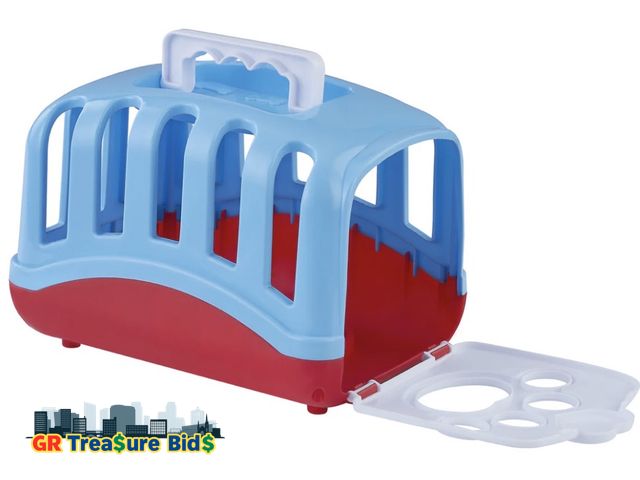 Lot 111-50766 - New My World My Play toy Puppy cage