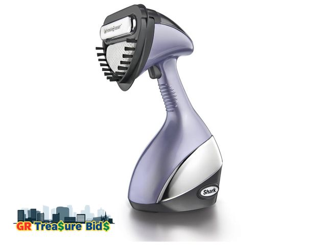 Lot 111-82775 - Shark Press and Refresh Portable Garment Steamer (GS500)