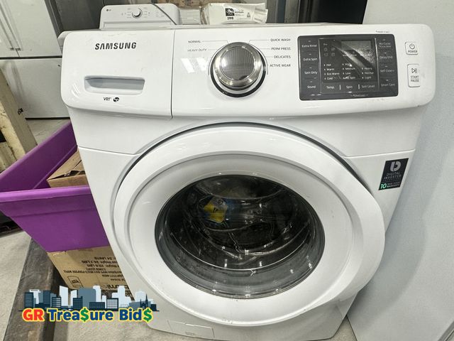 Lot 111-63705 - SAMSUNG WF42H5000AW/A2 Washer