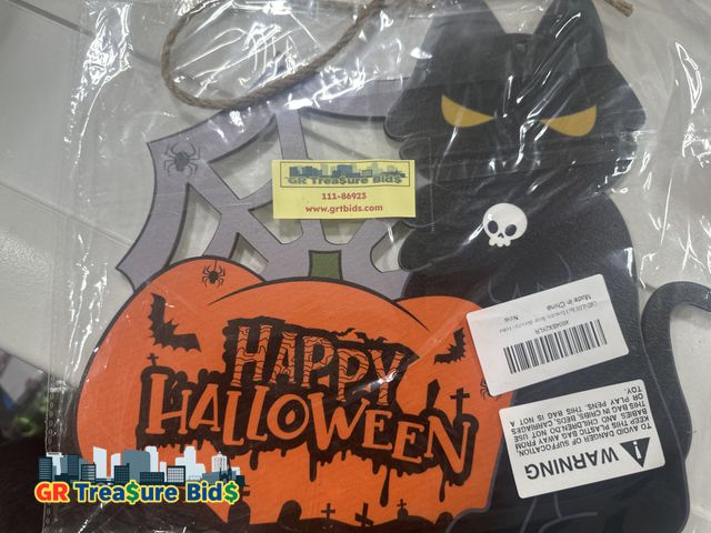 Lot 111-86923 - LMTGLDT Black Cat Door Sign,11in Welcome Sign for Front Door,Black Cat Front Door Decorations,Black ...