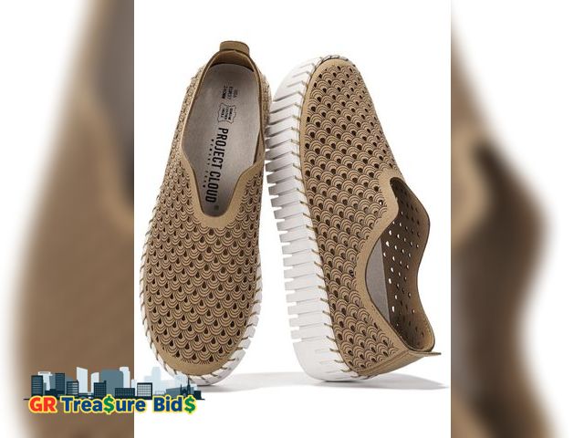 Lot 111-51946 - New Cloud Leather Insole Loafers: Lightweight, Non-Slip Women's Slip-On Shoes (Daffodil) by Project ...