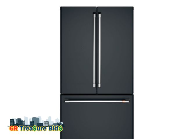 Lot 111-22333 - New Café™ CWE23SP3MJD1 Refrigerator/Freezer Refrigerator ENERGY STAR® 23.1 Cu. Ft. Smart Counter-Dep...