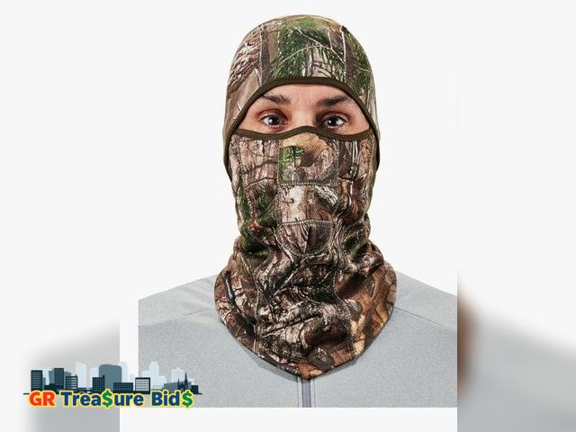 Lot 111-56724 - Ergodyne N-Ferno 6823 Balaclava Ski Mask, Wind-Resistant Face Mask, Hinged Design to Wear as Neck Ga...