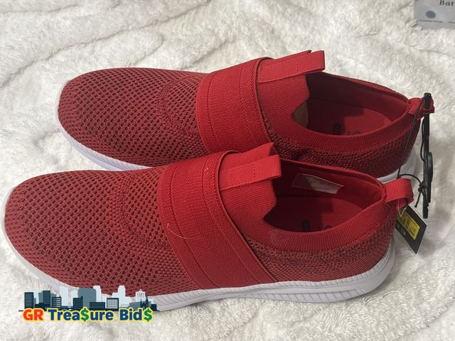 Lot 111-4364 - New Men's Lightweight Running Shoes Comfortable Breathable Men's Walking Shoes Comfortable Non-Slip ...