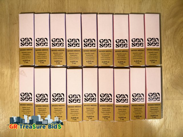 Lot 111-80267 - $288 worth of 18pc Sacheu Liquid Eyeshadow STAY-N Longwear Eye Makeup — Buildable Highly Pigmented &...