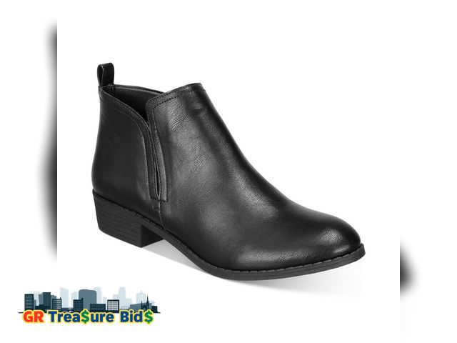 Lot 111-56666 - New Sun + Stone Women's Cadee Ankle Booties Black Size 8 W