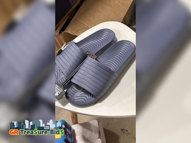 Lot 111-72792 - New Athletic Works Adult Men’s Tunnel Slide Sandal Blue size 12