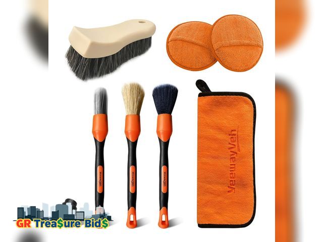 Lot 111-46837 - 7PCS Car Interior Detailing Kit, Horse Hair Car Leather Brush, Applicator Pads and Microfiber Cloth ...