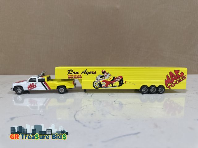Lot 111-99483 - Ernie Irvan Nascar Mac Tools Racing Collectables