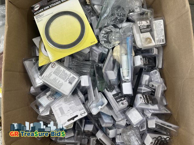 Lot 111-626203 - Bulk Lot of New Plumbing O-Rings, Washers &amp; Repair Parts – Mixed Assortment