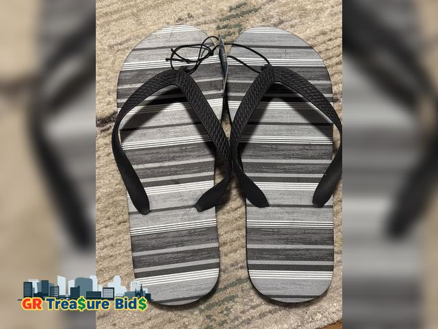 Lot 111-52336 - New Sun and sky mens size 7-8