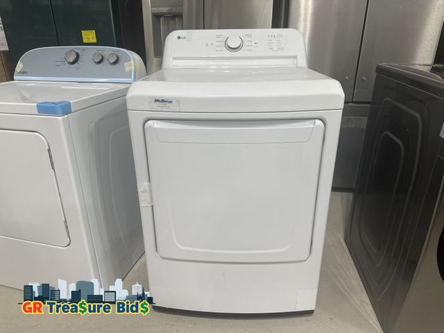 Lot 111-95282 - New LG DLE6100W.ABWEEUS Dryer 7.3 cu. ft. Ultra Large Capacity Rear Control Electric Energy Star Dry...
