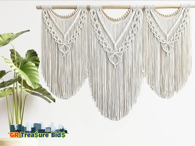 Lot 111-589267 - New RUIZHIXUAN large macrame wall hanging - Boho Tapestry Macrame Wall Decor Art- Chic Bohemian Hand...