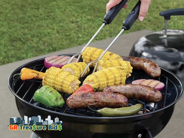 Lot 111-577I - New Stainless Steel Locking Barbecue Tongs - Black Detachable Handle, Durable Construction for Grill...