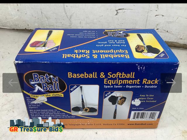 Lot 111-8880 - 1 New Pack of Bat n ball Baseball and Softball Equipment Racks