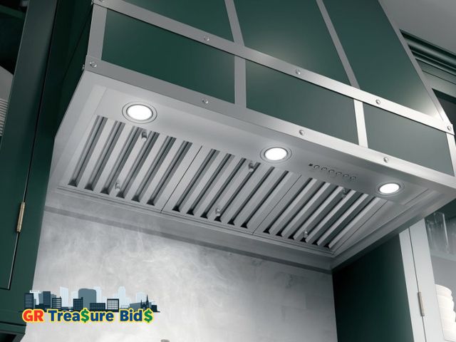 Lot 111-73736 - Cabinet Insert Smart Range Hood with 4-Speed/610 CFM Blower, Electronic Backlit Controls, LED Lighti...