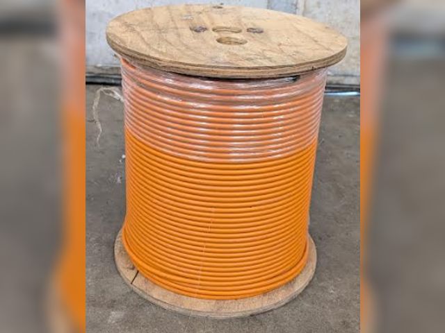 Lot 112-0514-garage - 1000 ft roll of coax cable. New.