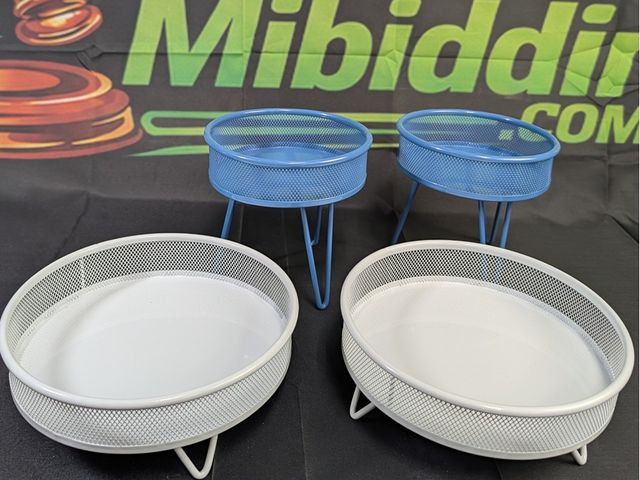 Lot 112-0057-22D - Lot of 4 pieces: (2) 6 inch blue and (2) 8 inch white metal risers. SRP $20. New.
