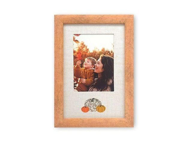 Lot 112-0165-22D - ELSA L 3"x4" 3 Pumpkin Picture Frame Orange  (6 count). New.