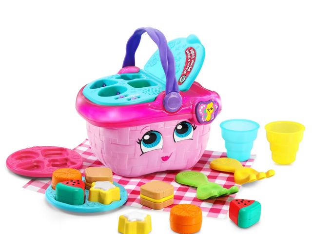 Lot 112-0201-23D - LeapFrog Shapes and Sharing Picnic Basket. New.