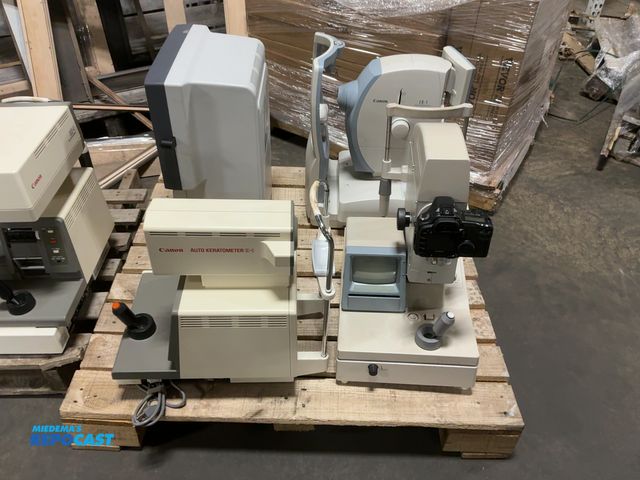 Lot 2-39521 - Assorted Medical Equipment Lot of assorted Optometry Medical equipment