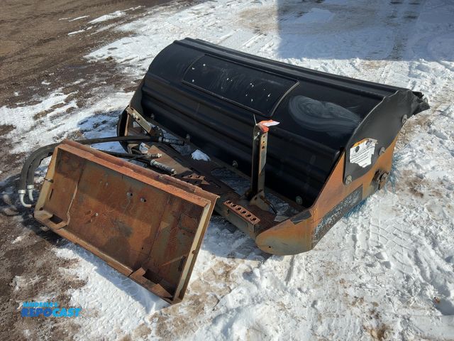 Lot 2-42792 - 2017 Bobcat 68” Hydraulic Angle Broom Skid Steer Attachment, Quick Attach, Hydraulic Angle, 7-pin el...