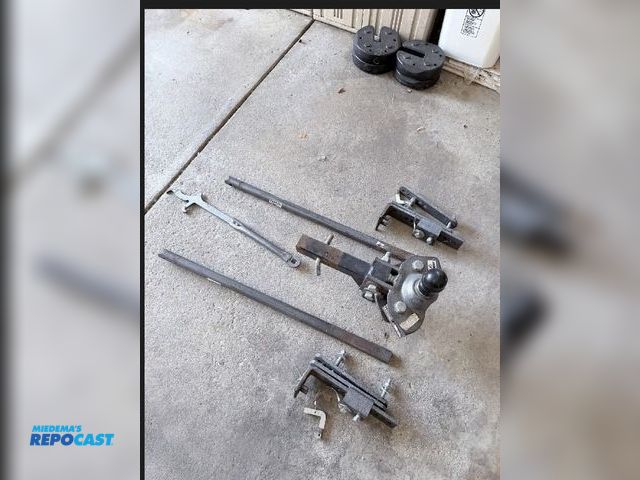 Lot 2-99097 - Husky Centerline Weight Distribution Hitch, rated at 12,000lbs