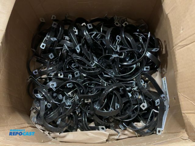 Lot 2-13326 - Box of approx. (190) 3.5” Loop Clamps