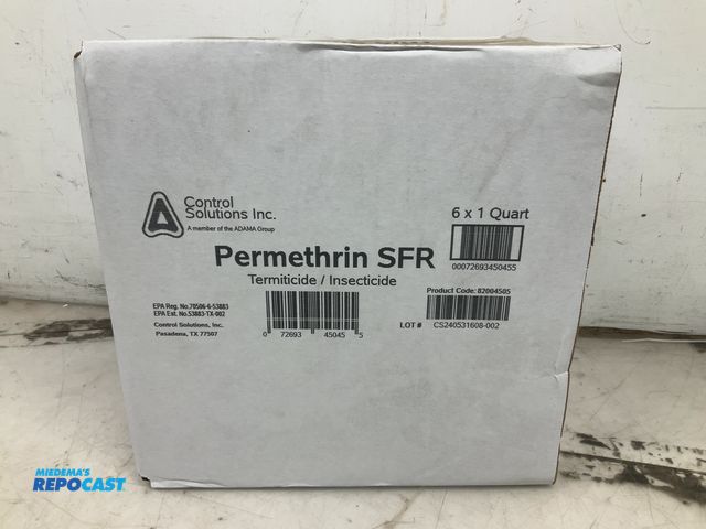 Lot 2-72995 - Lot of (6) 1 quart bottles of Permethrin SFR Termiticide