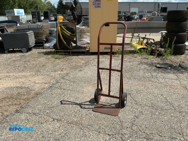Lot 2-99727 - Red upright hand truck