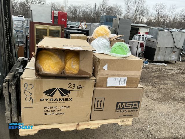 Lot 2-94682 - Pallet of Industrial Hardhats and Accessories