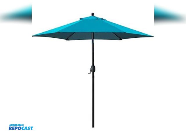 Lot 2-94702 - SUNBURY 9FT Square Cantilever Patio Umbrella with Tilt Adjustment