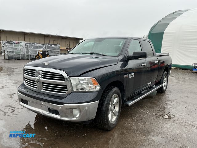 Lot 2-91659 - 2017 Ram 1500 SLT Crew Cab LWB 4WD Crew Cab Standard Box Pickup Truck 4x4