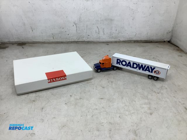 Lot 2-35396 - WinRoss roadway 70 years vintage die-cast semi-truck