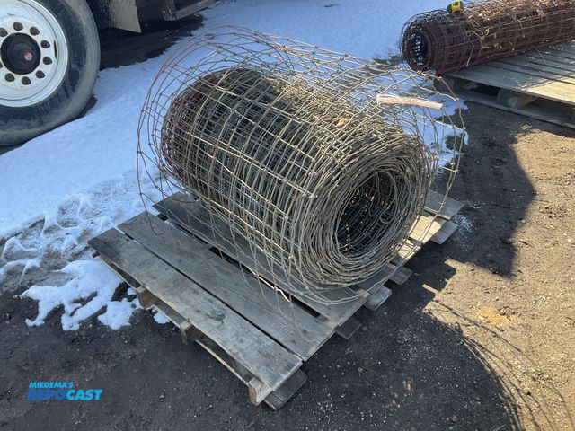 Lot 2-42449 - Roll of 32”T wire fencing, unknown length
